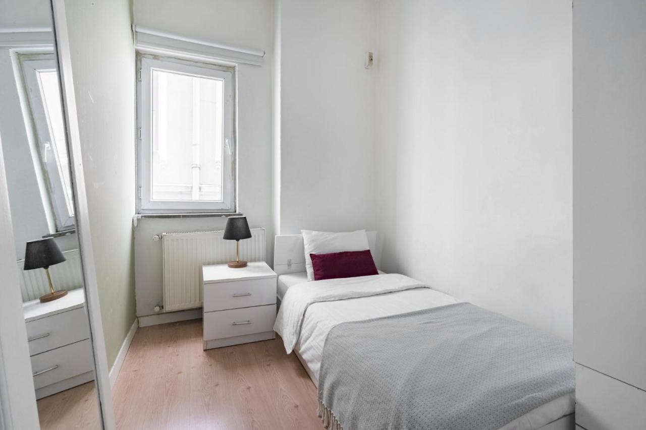 Central Flat W Sea View And Near Galata Tower Lejlighed Istanbul Eksteriør billede