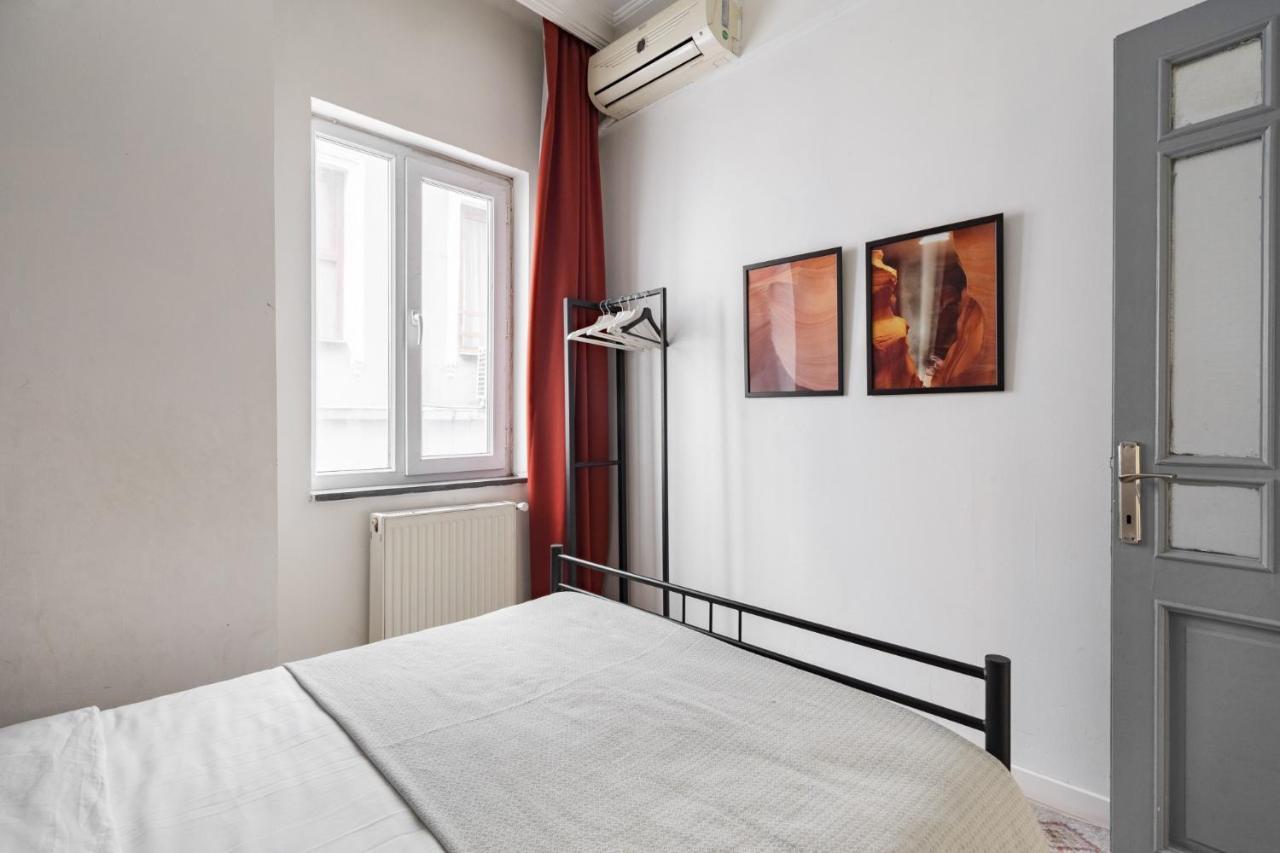 Central Flat W Sea View And Near Galata Tower Lejlighed Istanbul Eksteriør billede