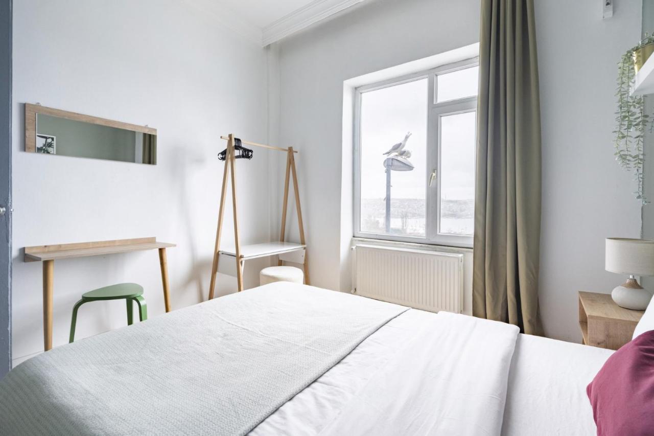 Central Flat W Sea View And Near Galata Tower Lejlighed Istanbul Eksteriør billede